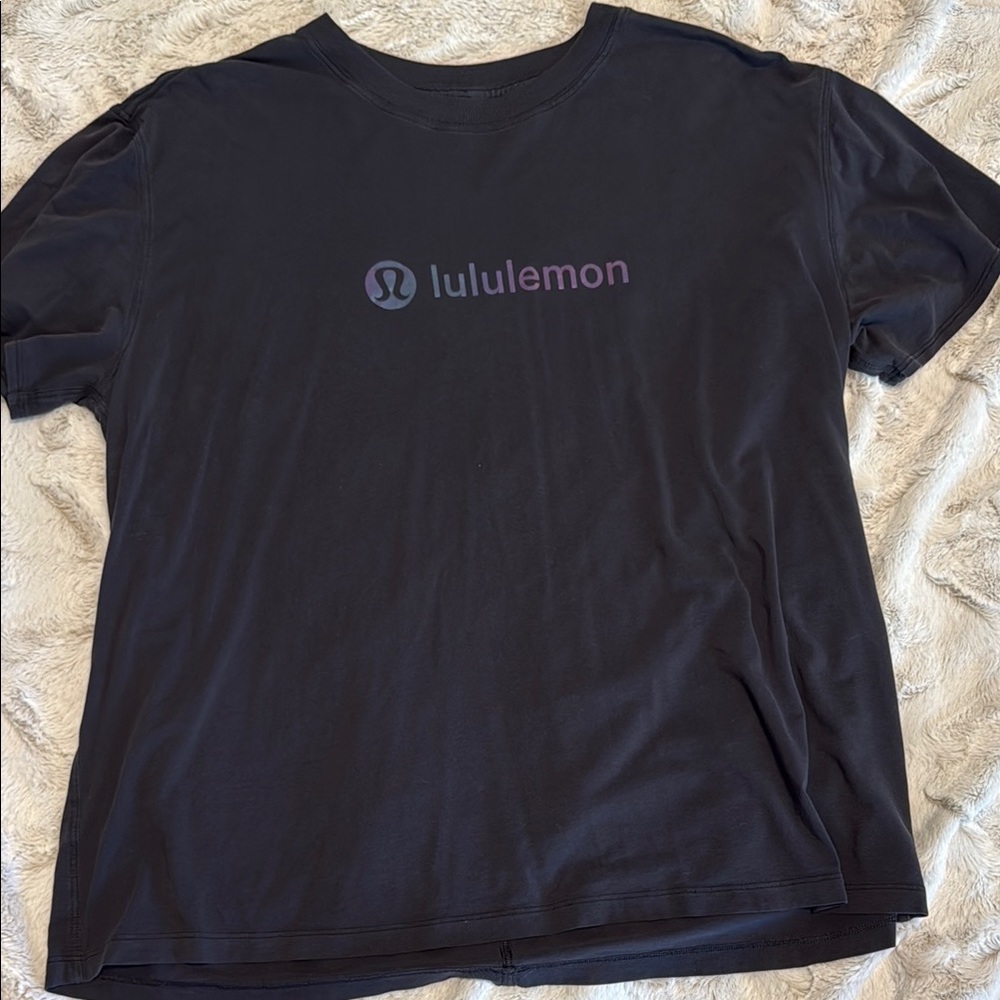 Lululemon Black T-Shirt
